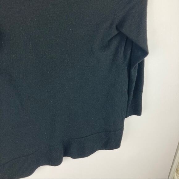 Talbots Black 100% Merino Wool Cardigan Sz SP Casual Minimalist - Picture 4 of 6